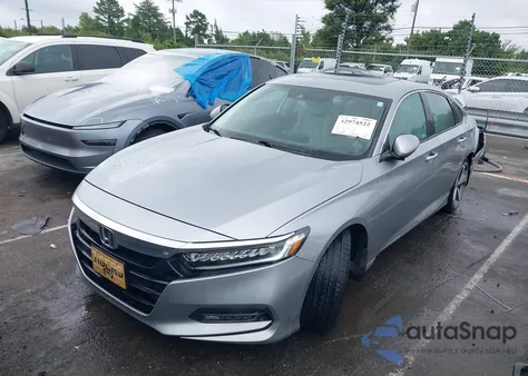 2018 Honda Accord Touring 2.0T из США, поврежденный, VIN 1HGCV2F92JA050945